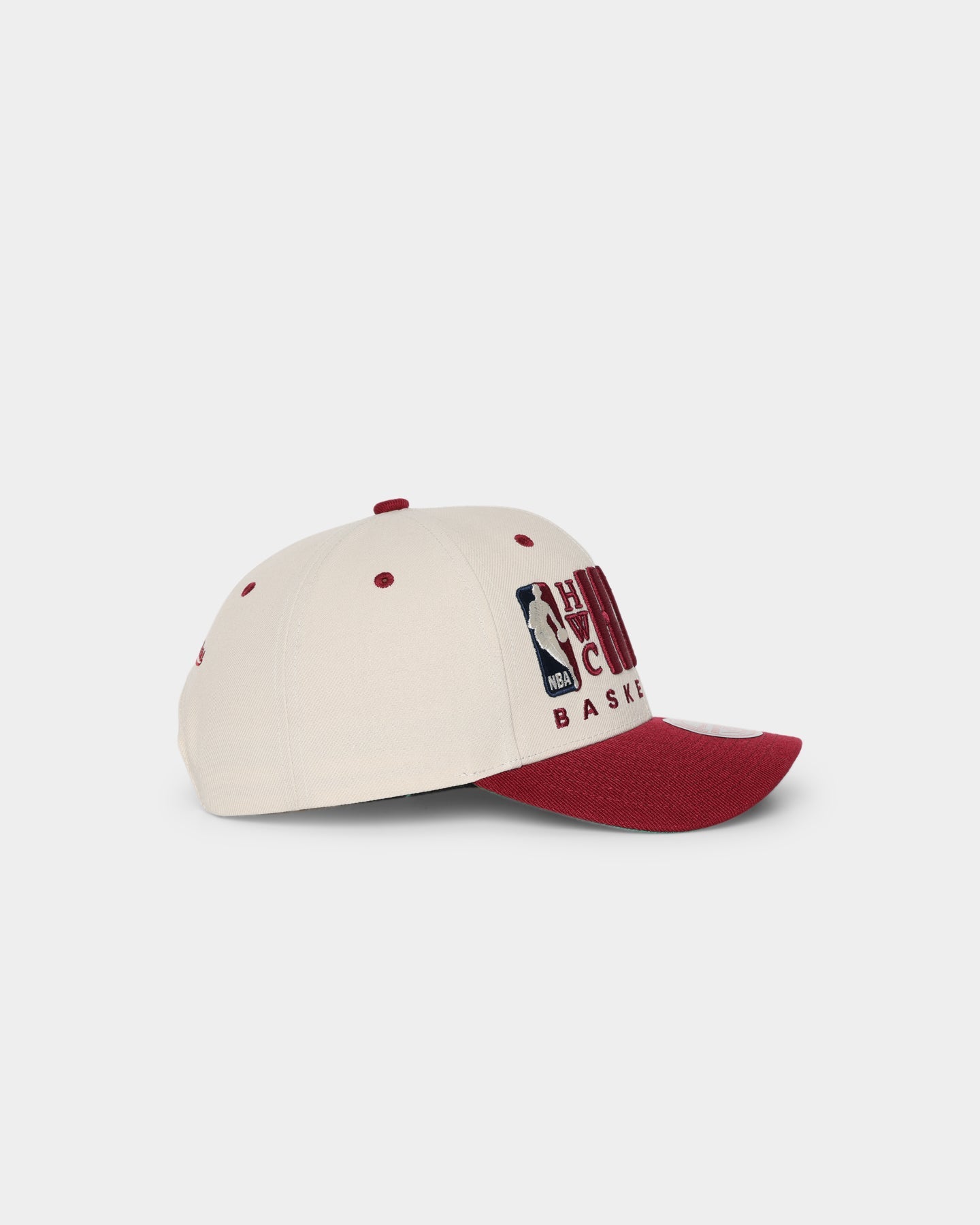 Mitchell & Ness Miami Heat '90s Training Camp' Pro Crown Snapback Cream