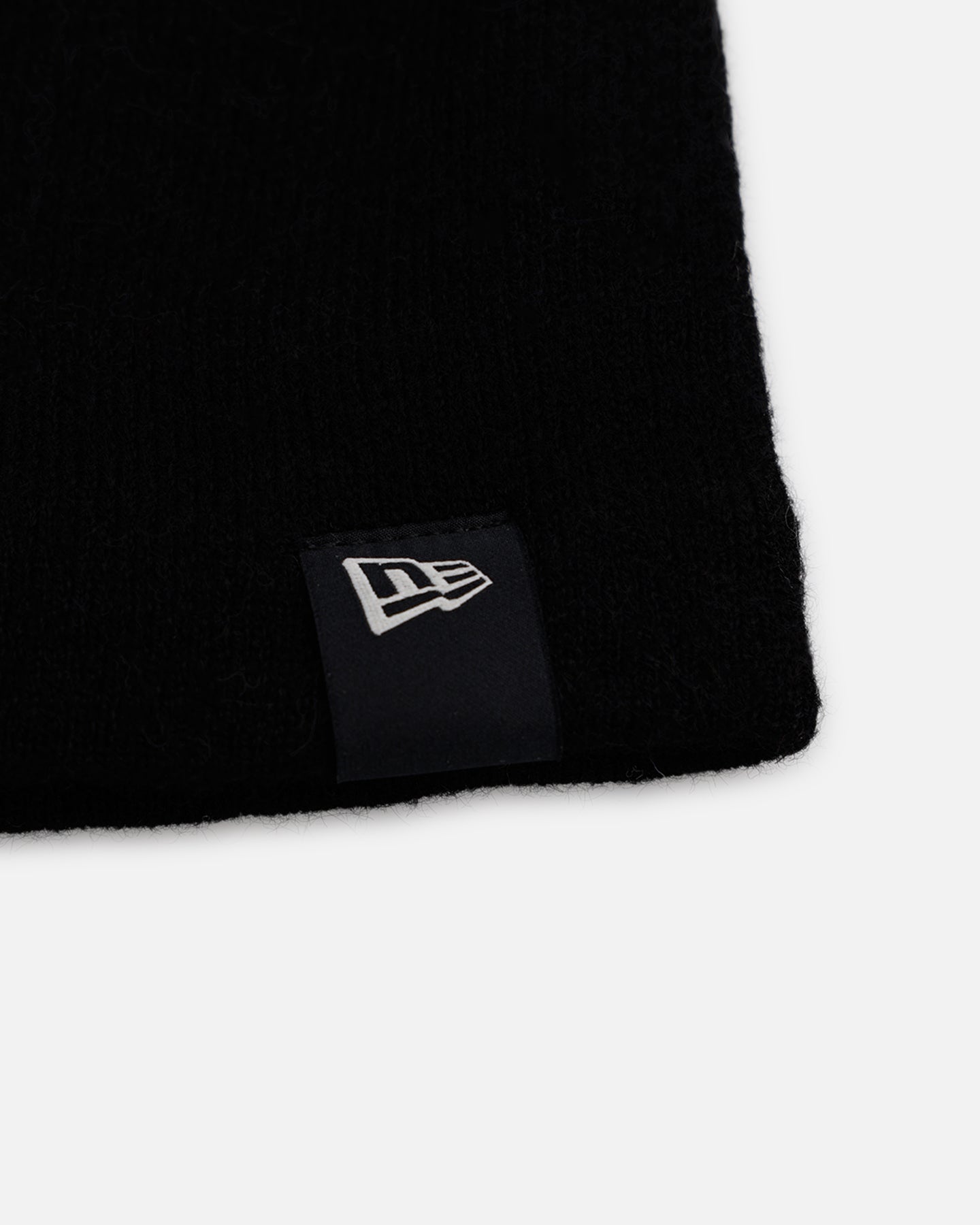 New Era Los Angeles Dodgers Mega Logo Beanie Black