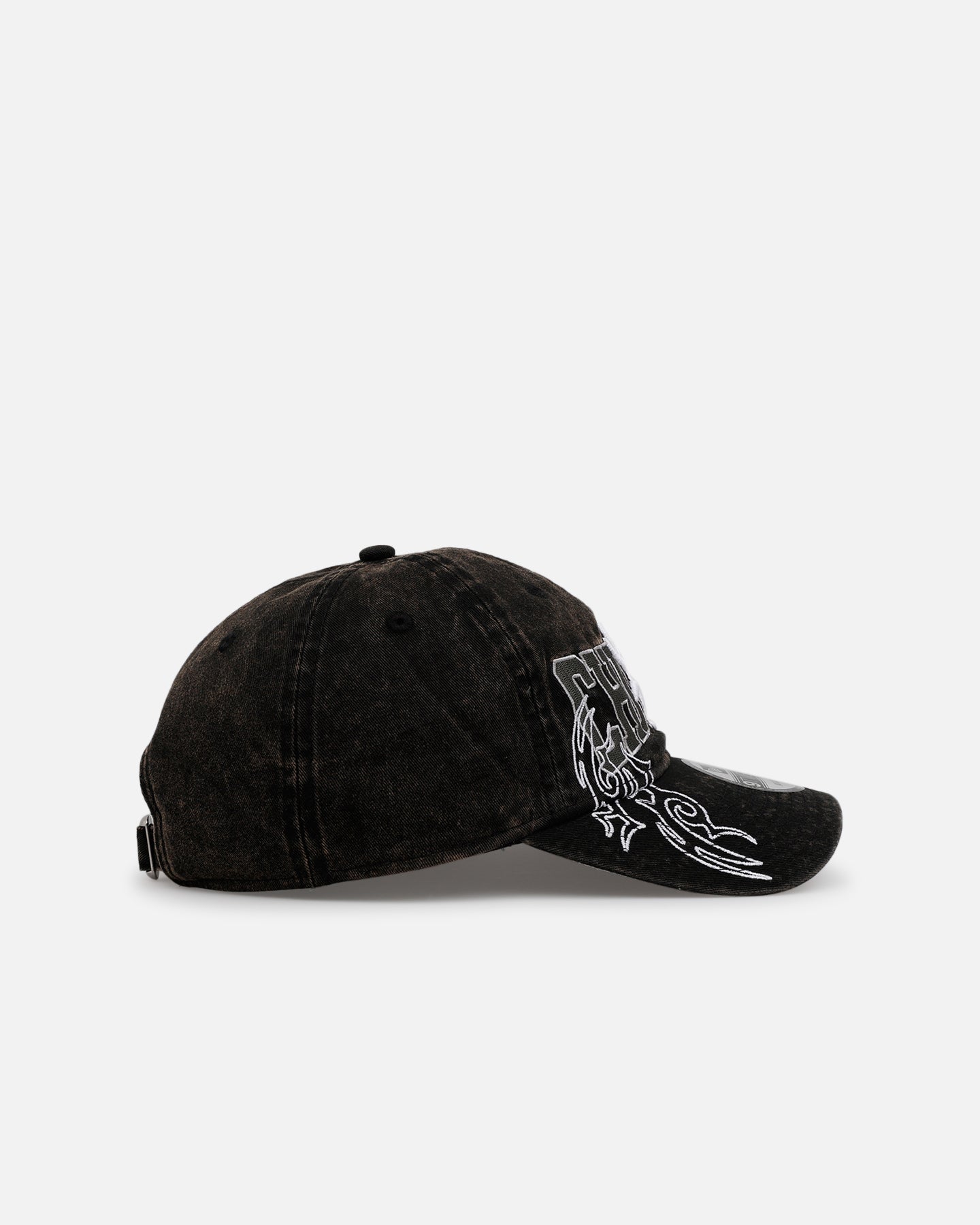 New Era Chicago White Sox 'Tribal' Classic Casual Strapback Washed Black