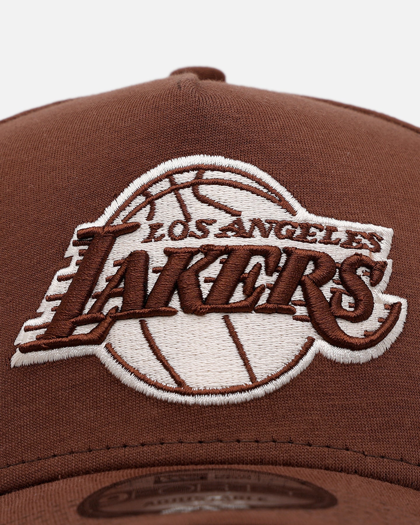 New Era Los Angeles Lakers 'Cozy 2.0' 9FORTY A-Frame Strapback Brown