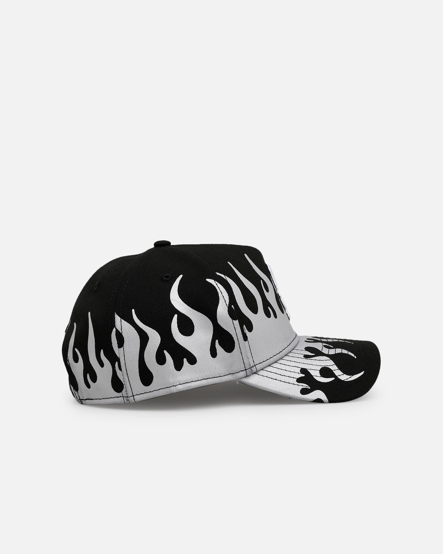 New Era San Francisco Giants 'Metallic Flames' 9FORTY A-Frame Snapback Black/Silver
