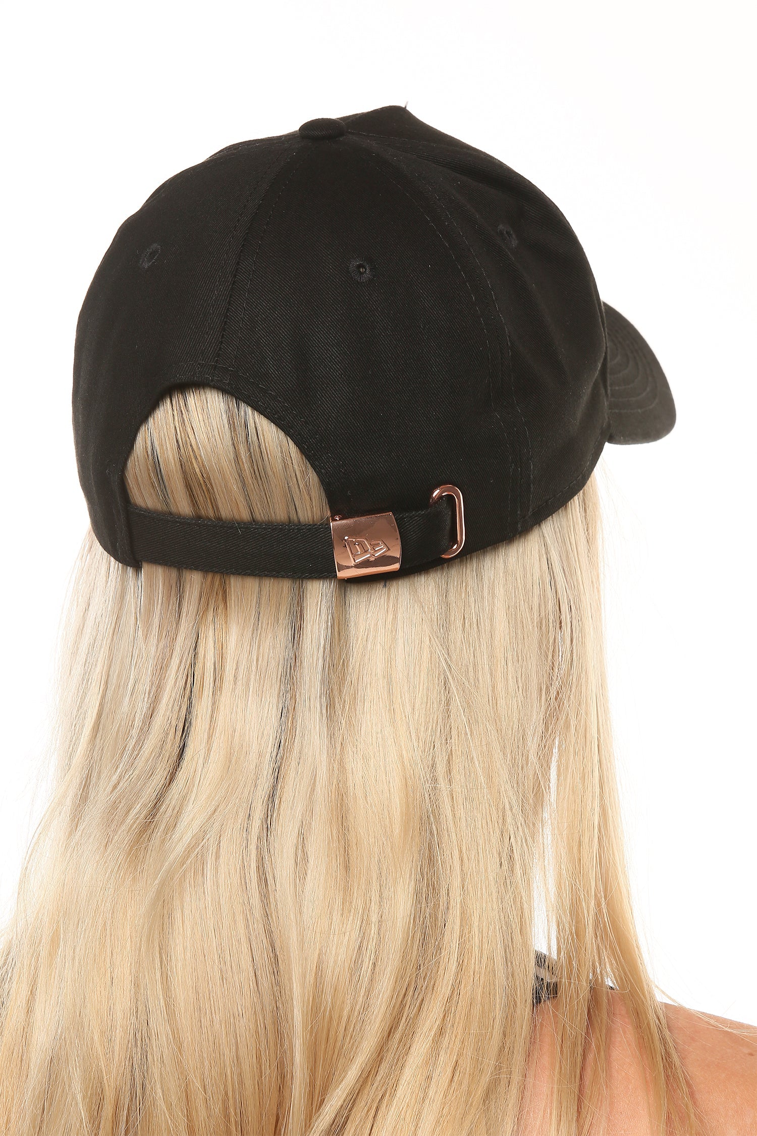 New Era Women's Chicago White Sox 9FORTY A-Frame Strapback Black/Rose Gold