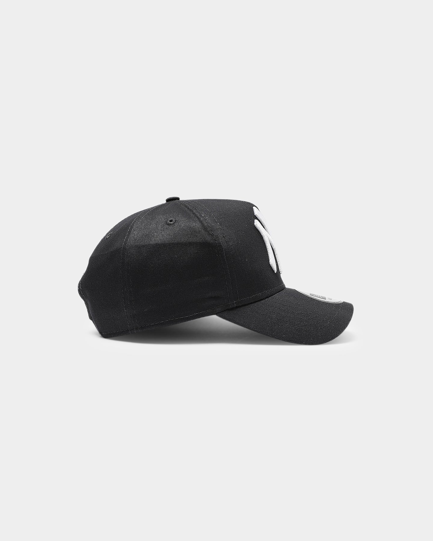 New Era New York Yankees Oversize Logo 9FORTY K-Frame Snapback Navy/White