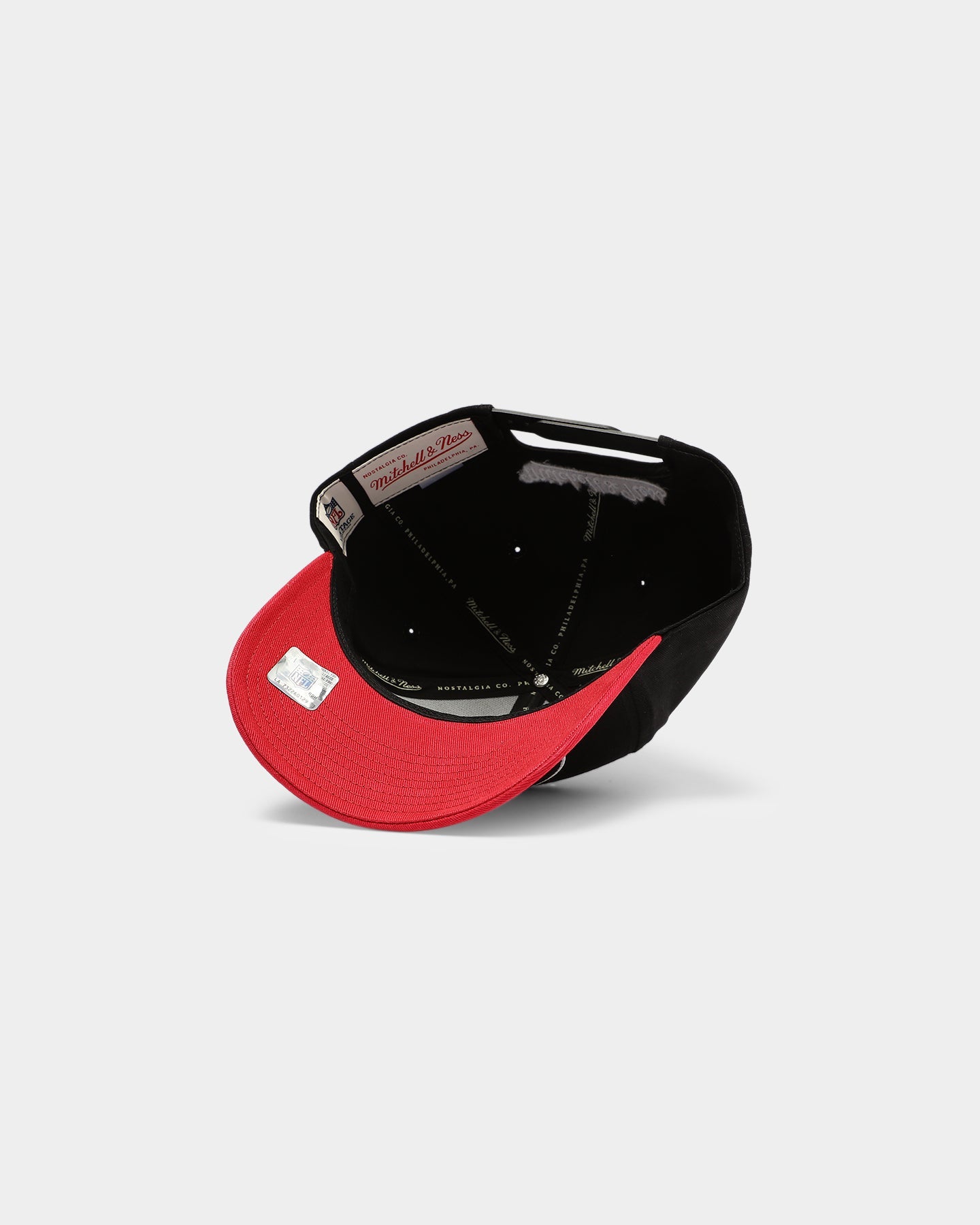 Mitchell & Ness San Francisco 49ers Chin It Pro Crown Snapback Black