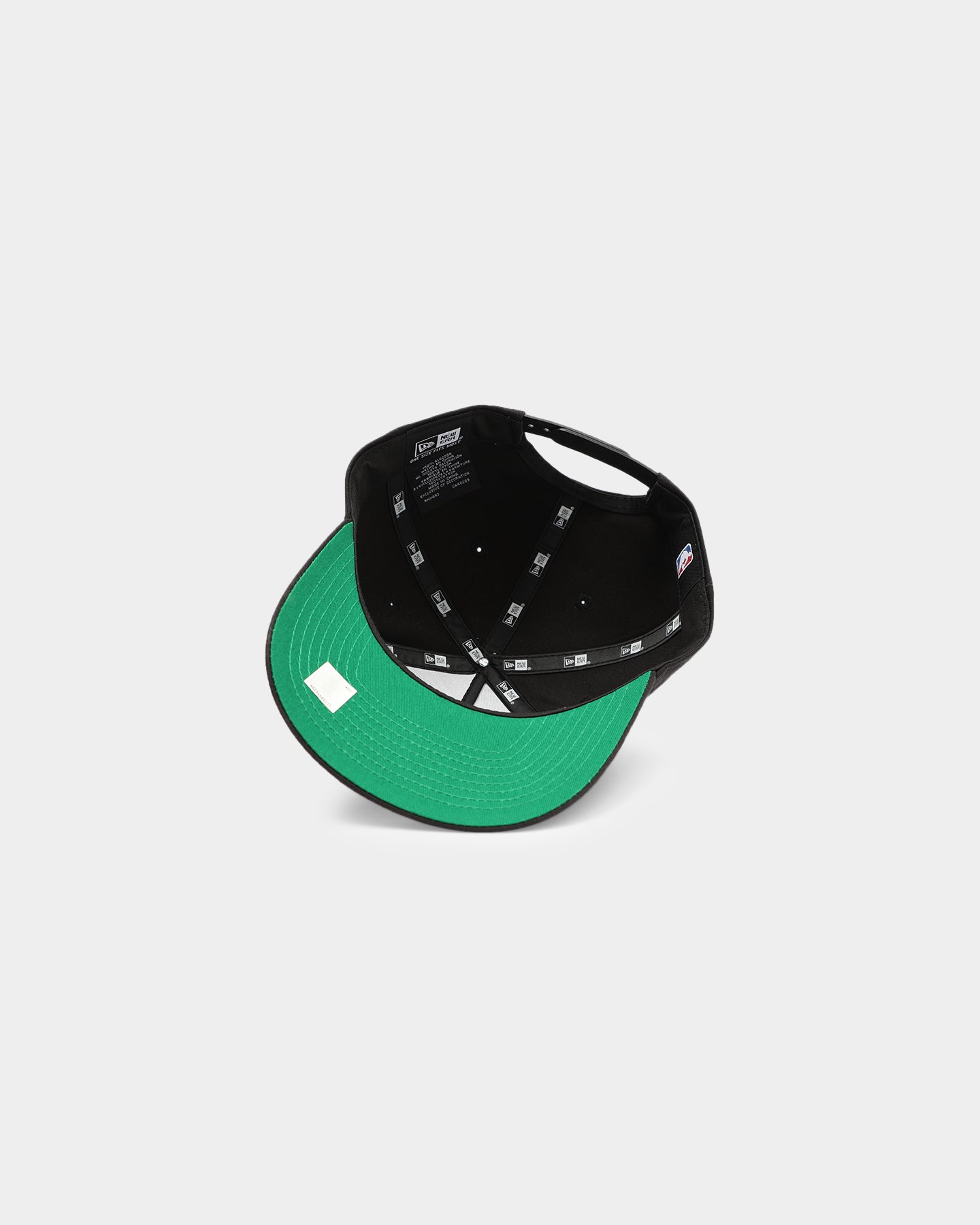 New Era Men's Los Angeles Lakers Old Golfer Snapback Black/White