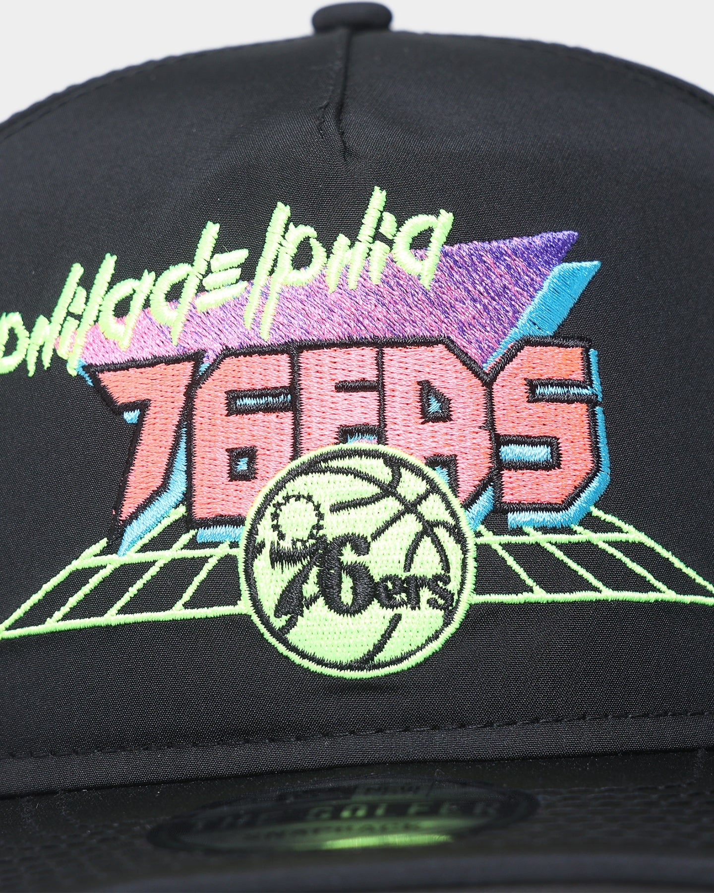 New Era Philadelphia 76ers "Retro Arcade Prolight" Old Golfer Snapback Black