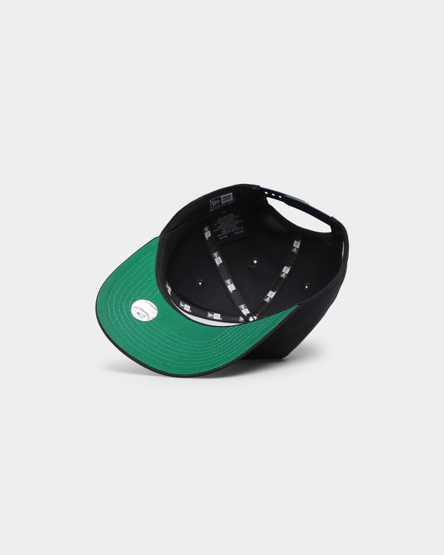 New Era New York Yankees Throwback Logo Old Golfer Snapback OTC/Kelly Green