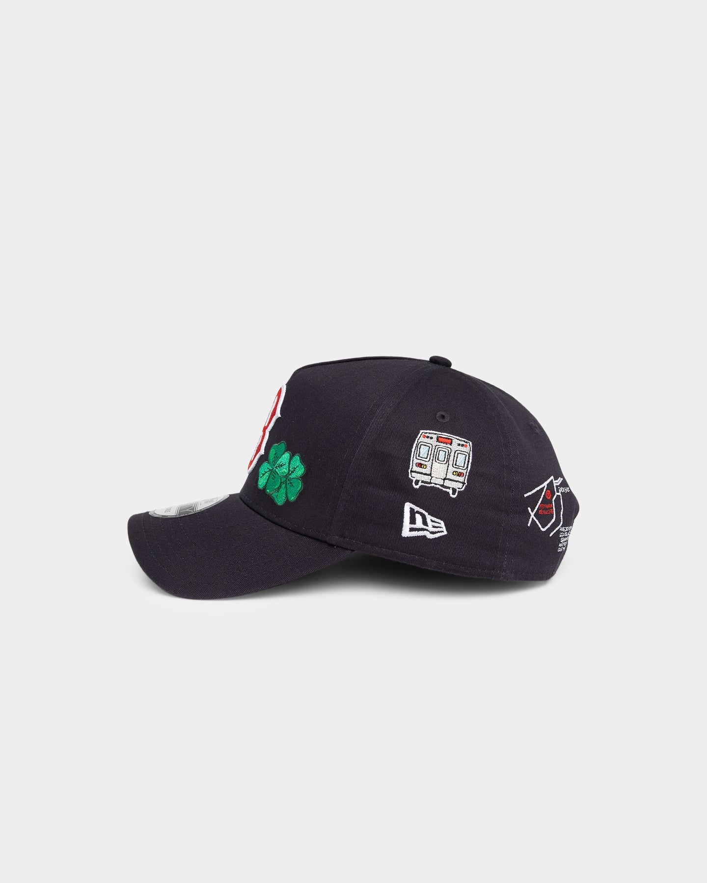 New Era Boston Red Sox 'City Transit' 9FORTY A-Frame Snapback Original Team Colours
