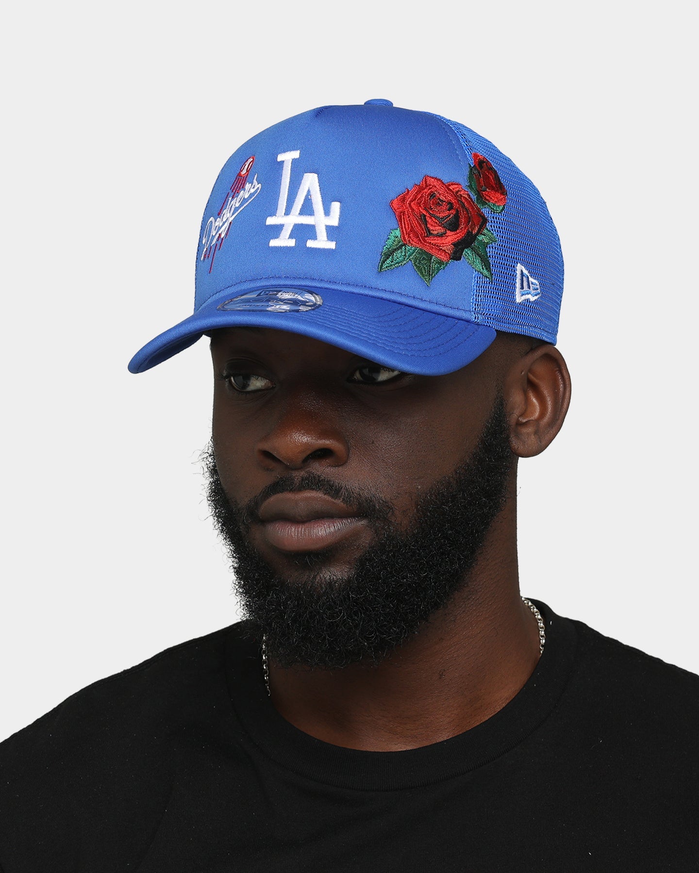 New Era Los Angeles Dodgers Rose Emblem Trucker Snapback Blue