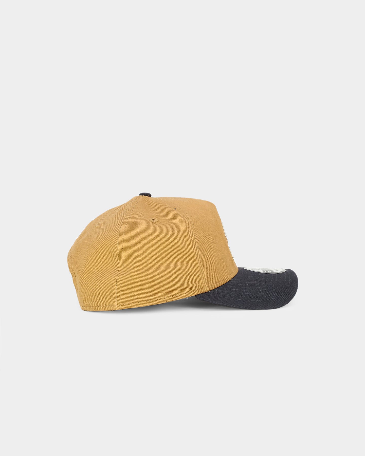 New Era Seattle Mariners 'Midnight Harvest 2-Tone' 9FORTY A-Frame Snapback Wheat/Navy