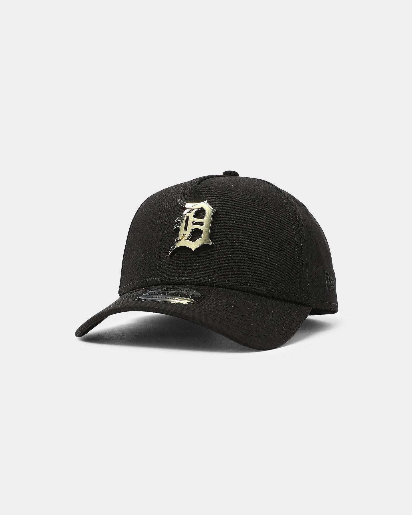 New Era Detroit Tigers 9FORTY A-Frame Metal Badge Black/Gold Metal