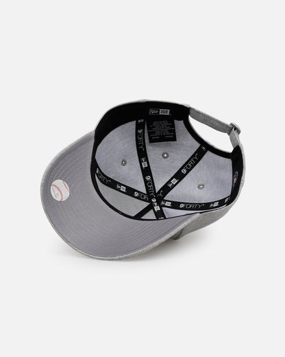 New Era Atlanta Braves 'Cozy' 9FORTY A-Frame Strapback Heather Grey