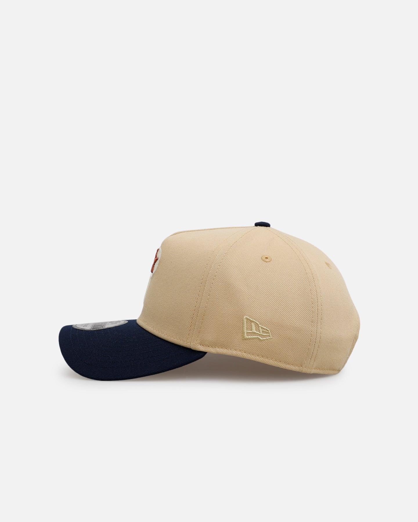 New Era Philadelphia Phillies 'Vintage' 9FORTY A-Frame Snapback Vegas Gold