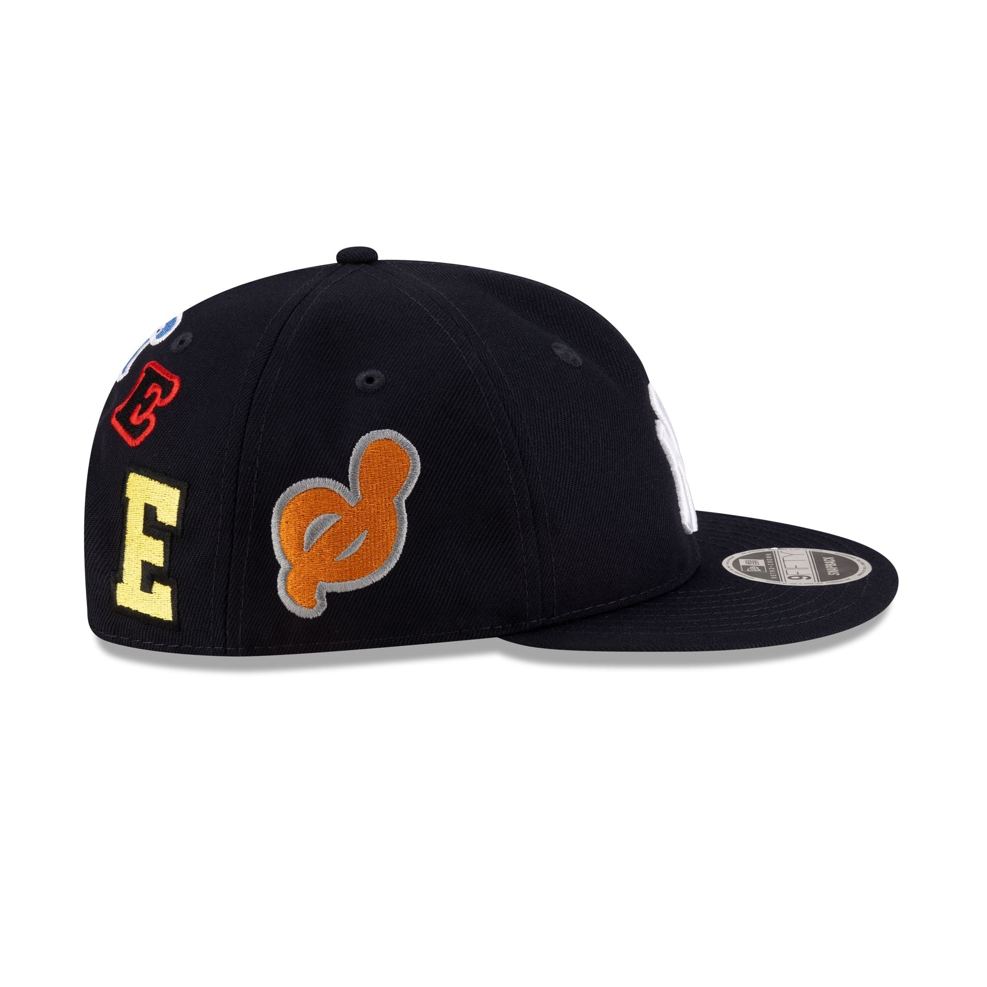 ©SAINT Mxxxxxx x New York Yankees Retro Crown 9FIFTY Snapback Hat
