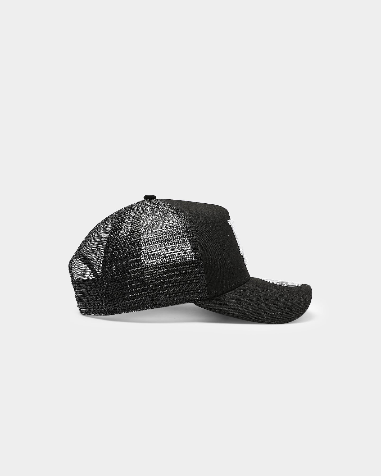 New Era Los Angeles Dodgers 9FORTY A-Frame Trucker Snapback Black