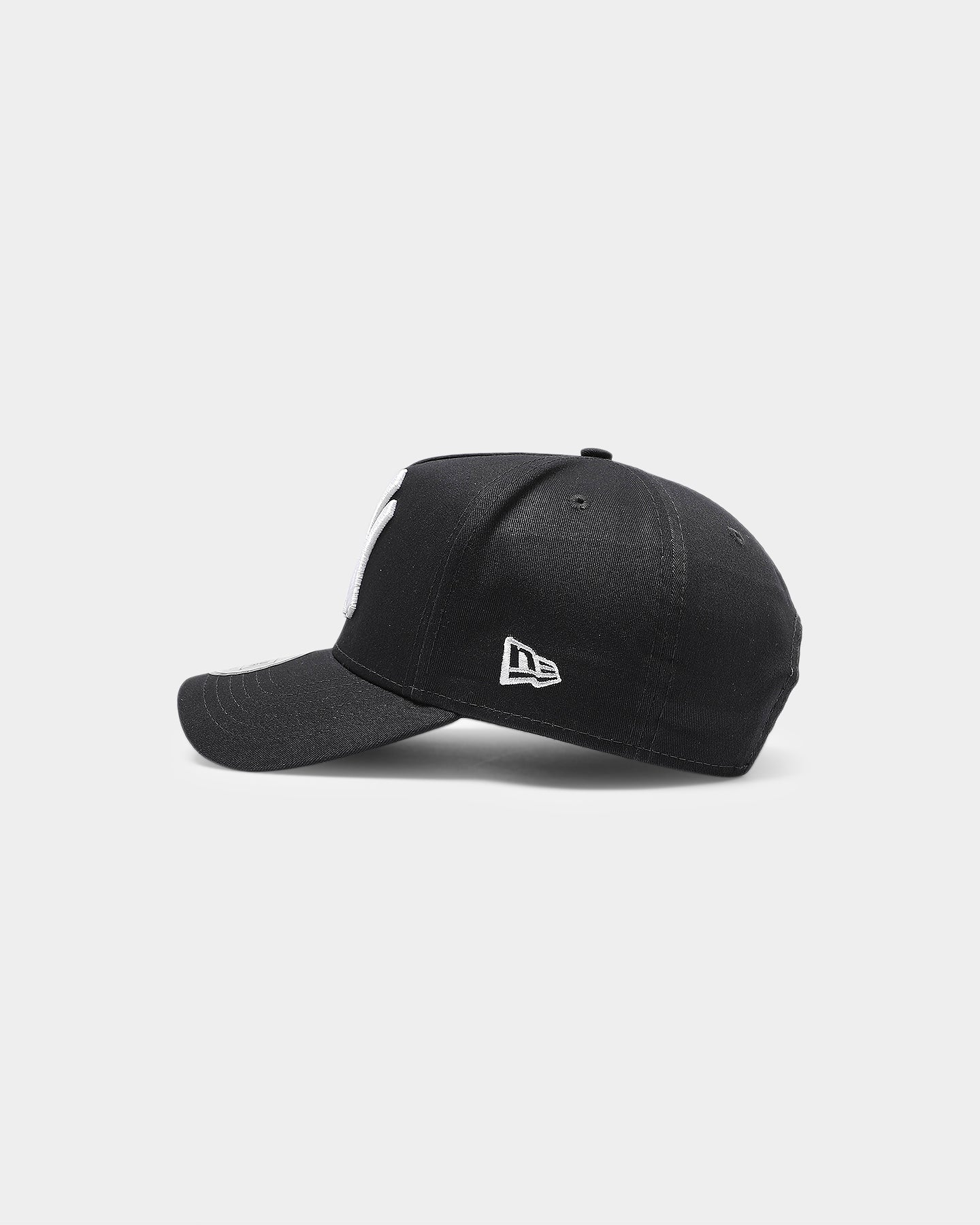 New Era New York Yankees Oversize Logo 9FORTY K-Frame Snapback Navy/White