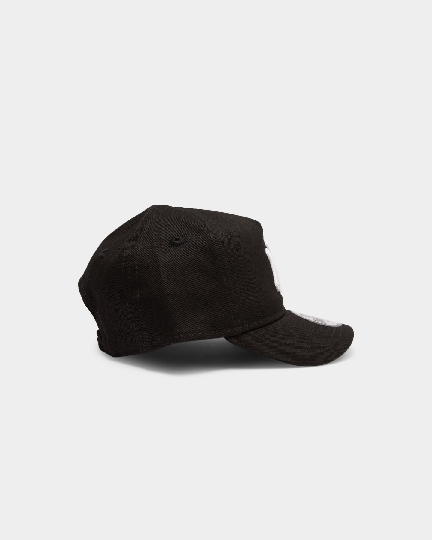 New Era Infant New York Yankees 9FORTY A-Frame Stretch Fit Black/White