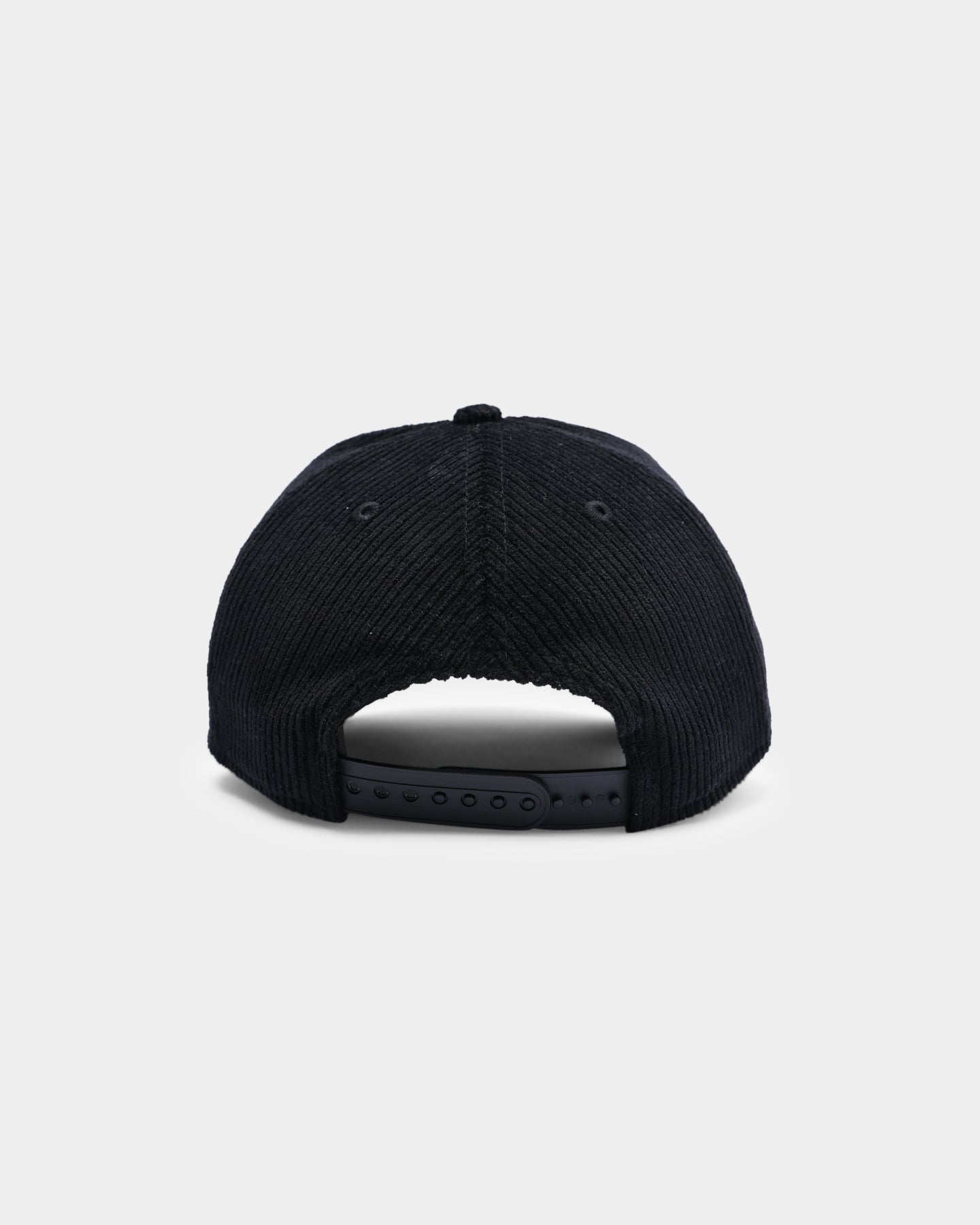 New Era Charlotte Hornets "Black Cord" Old Golfer Snapback Black