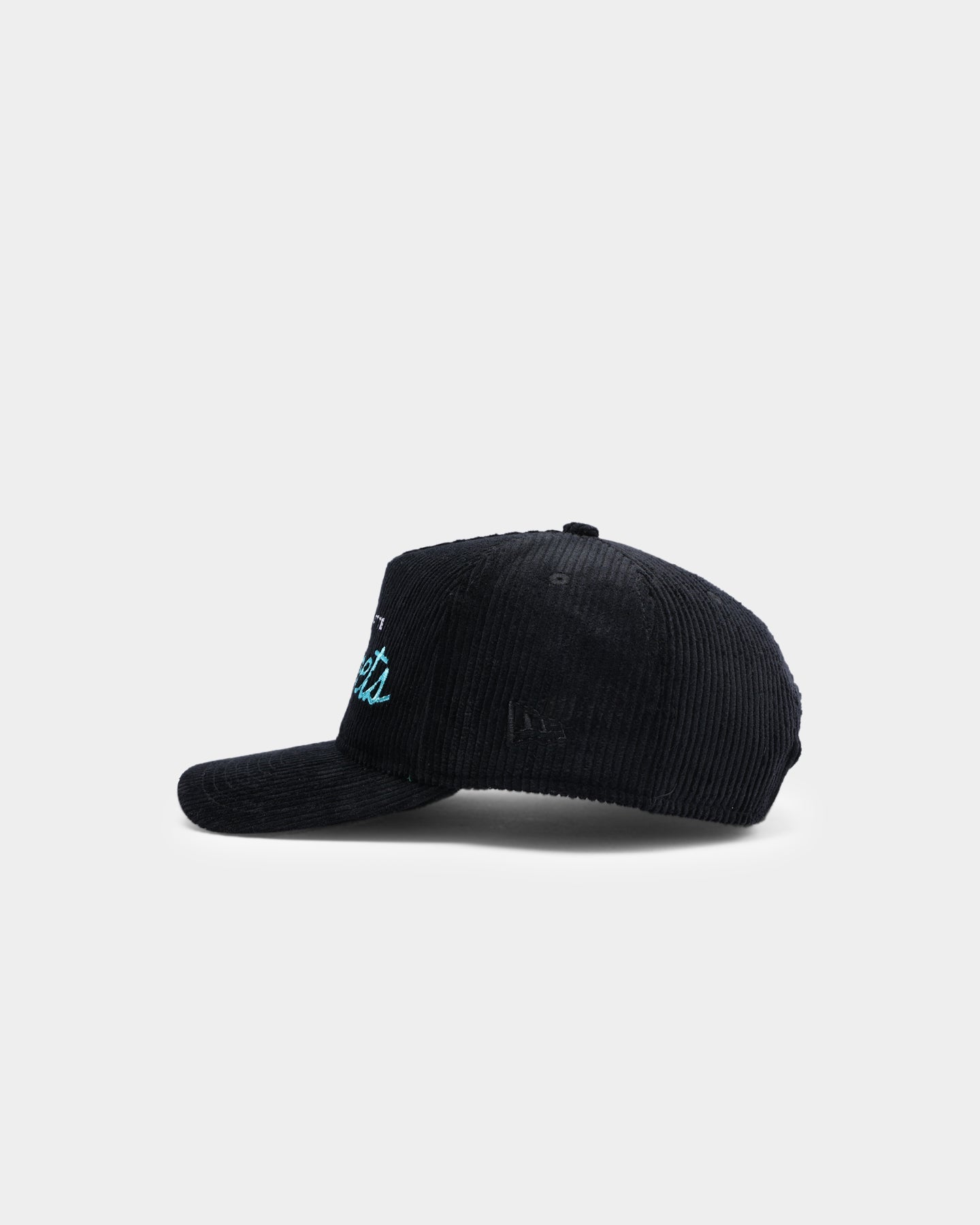 New Era Charlotte Hornets "Black Cord" Old Golfer Snapback Black