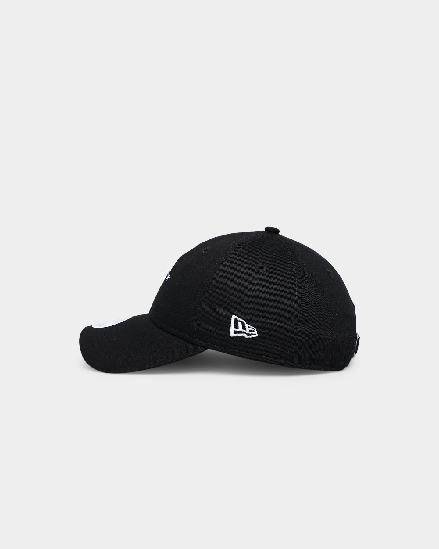 Women's New Era New York Yankees 9TWENTY Strapback Black