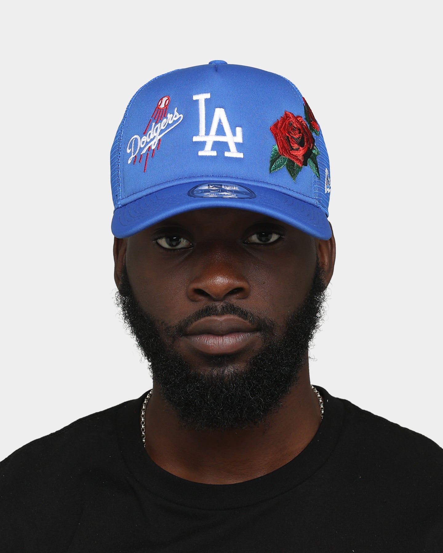 New Era Los Angeles Dodgers Rose Emblem Trucker Snapback Blue