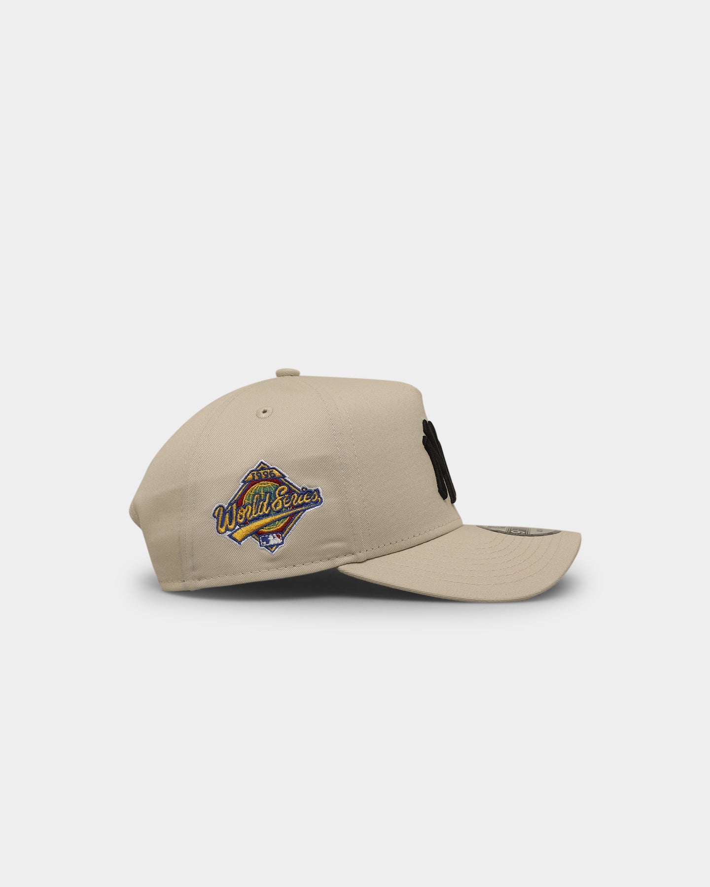 New Era New York Yankees 'World Series' 9FORTY A-Frame Snapback Light Beige