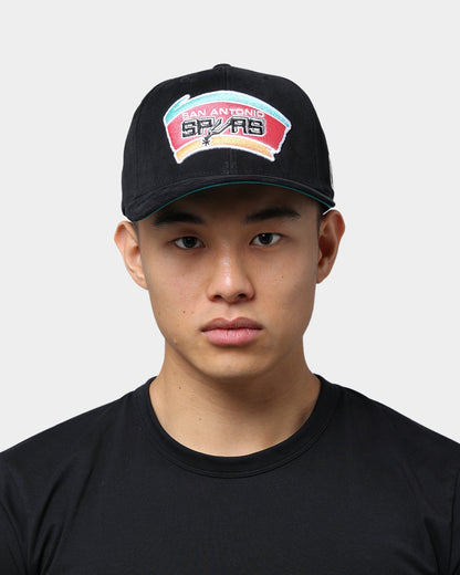 Mitchell & Ness San Antonio Spurs Hard Wood Classics Logo Pro Crown Snapback Black