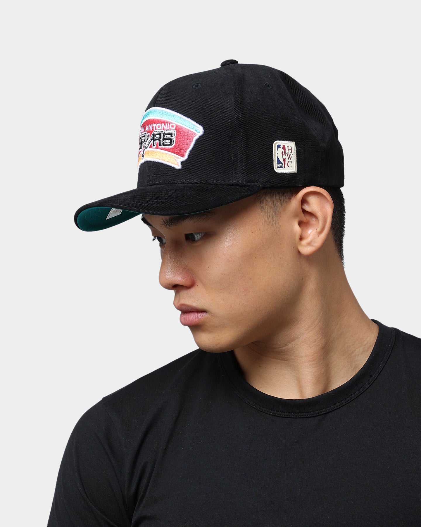Mitchell & Ness San Antonio Spurs Hard Wood Classics Logo Pro Crown Snapback Black