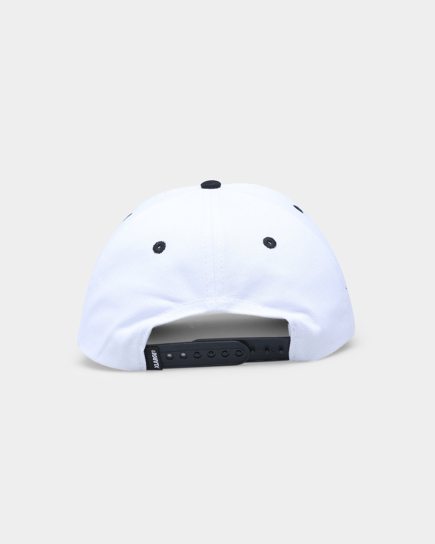 XLARGE Slanted Logo Snapback Black/White