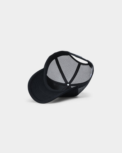 XLARGE Trucker Snapback Black/Black